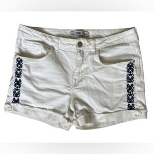 Zara White Jean Shorts with Navy Embroidery
